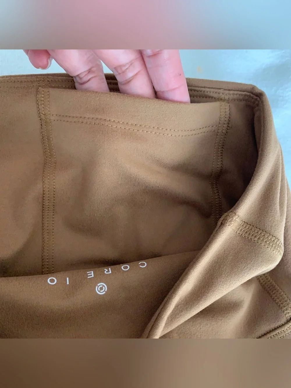 Core 10 Amazon Women's High-Waist Side-Pocket Ankle Leggings Tan brown Small
